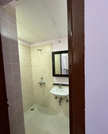 Bathroom in 2 BHK Apartment at Jaypee Greens Kosmos, Sector 134 – for Rent