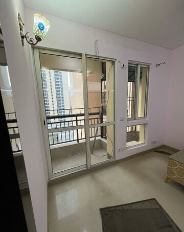 Living Room in 2 BHK Apartment at Jaypee Greens Kosmos, Sector 134 – for Rent