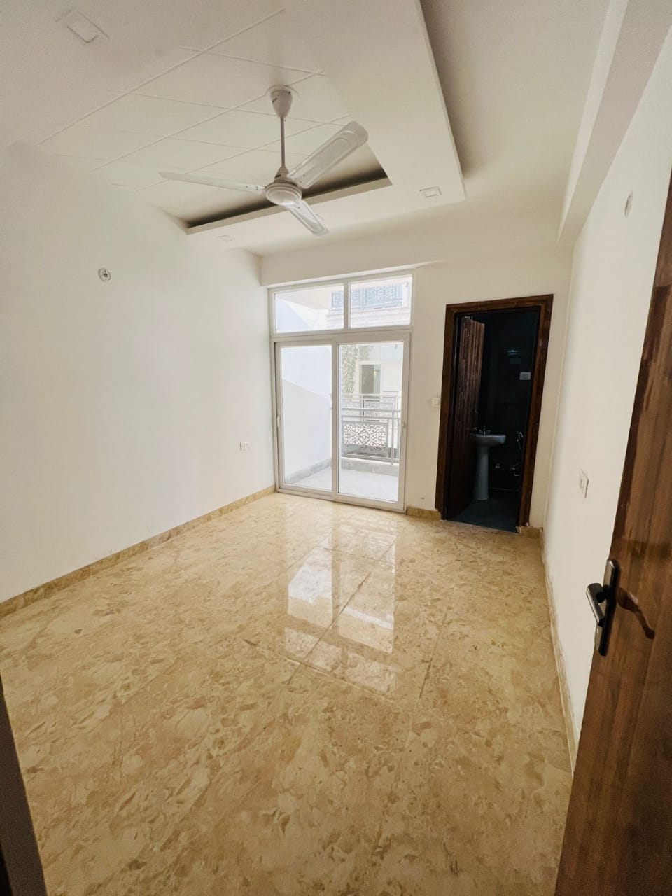 2 BHK + Pooja Room,Extra Room Builder Floor For Sale in Twin Chalet 