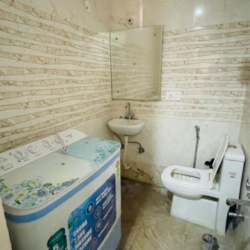 Bathroom in 2 BHK Builder Floor at Sector 52 – for Rent