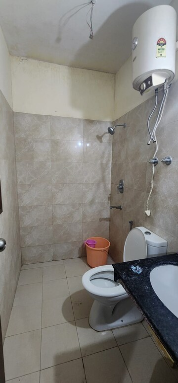 Bathroom in 2 BHK Builder Floor at Wave City, Wave City – for Rent
