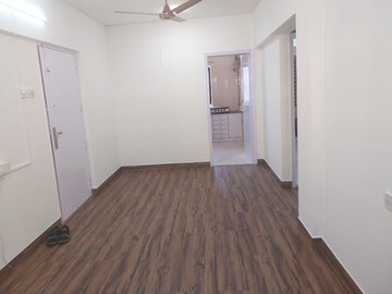 Bedroom in 2 BHK Apartment at Raheja Sunglow, Powai – for Rent