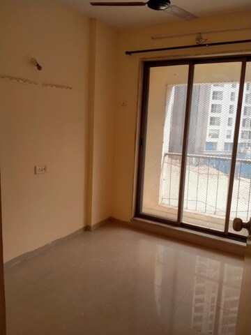 Bedroom in 2 BHK Apartment at Gaurav Valley, Mira Road – for Rent