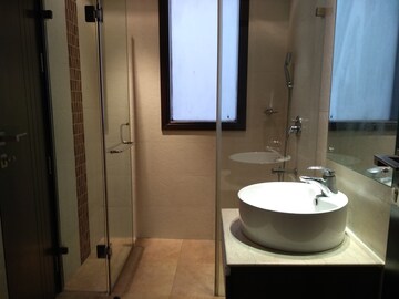 Bathroom in 4 BHK Apartment at Greater Kailash I – for Rent