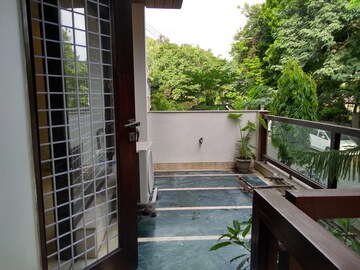 Balcony in 4 BHK Apartment at Greater Kailash I – for Rent