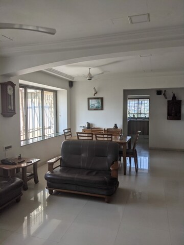 Living Room in 3 BHK Apartment at Marathon Cosmos, Mulund West – for Sale