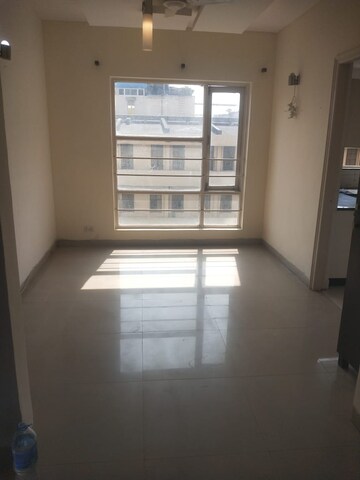 Room in 3 BHK Apartment at Shiv Sai Ozone Park, Sector 86 – for Rent