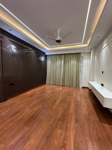 Kitchen in 4 BHK Builder Floor at Ansal API Esencia, Sector 67 – for Sale