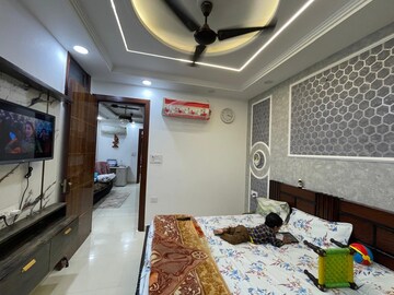 Bedroom in 2 BHK Builder Floor at Rama Park – for Rent