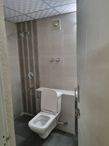 Bathroom in 3.5 BHK Apartment at Garur Golf Island, Sector 19b Dwarka – for Rent