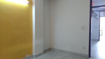 Room in 2 BHK Apartment at Khirki Extension – for Rent