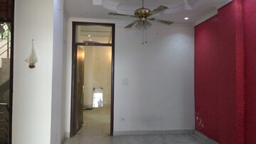 Room in 2 BHK Apartment at Khirki Extension – for Rent