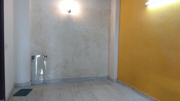 Room in 2 BHK Apartment at Khirki Extension – for Rent