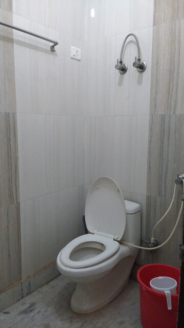 Bathroom in 2 BHK Apartment at Khirki Extension – for Rent