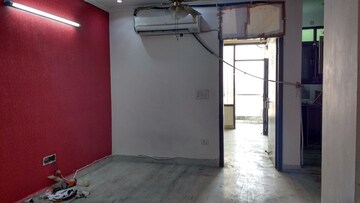 Room in 2 BHK Apartment at Khirki Extension – for Rent
