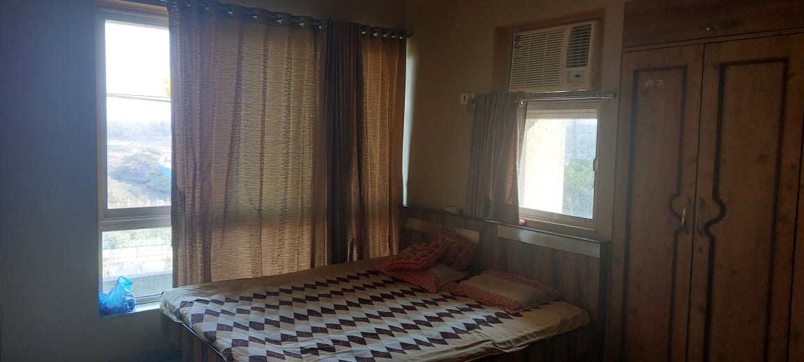 2 BHK + Pooja Room 1000 Sq.Ft. Apartment in Hiranandani Estate