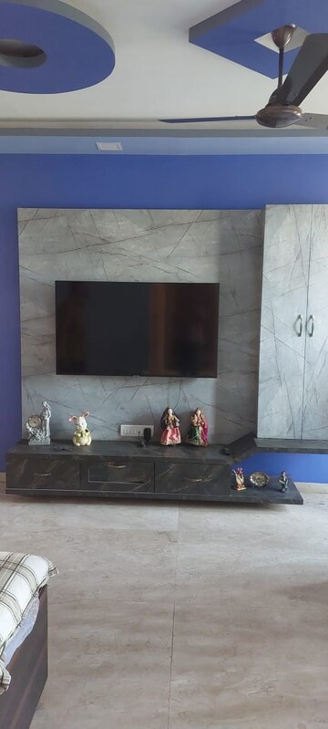 Furnished Amenities in 2 BHK Apartment at Hiranandani Estate, Ghodbunder Road – for Sale