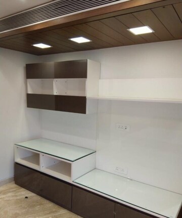 Room in 2.5 BHK Apartment at Greater Kailash ii – for Rent