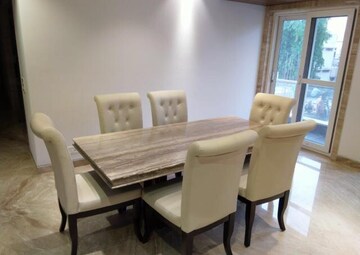 Living Room in 2.5 BHK Apartment at Greater Kailash ii – for Rent