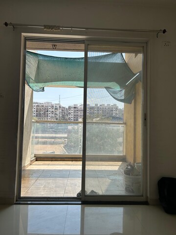 Furnished Amenities in 3 BHK Apartment at Paranjape Gloria Grace, Bavdhan – for Rent