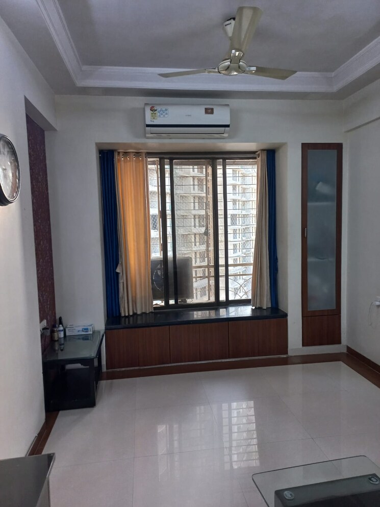 undefined, symphony-towers-kandivali-west 1 Bedroom 440 Sq.Ft. Apartment In Kandivali West Mumbai 8254993