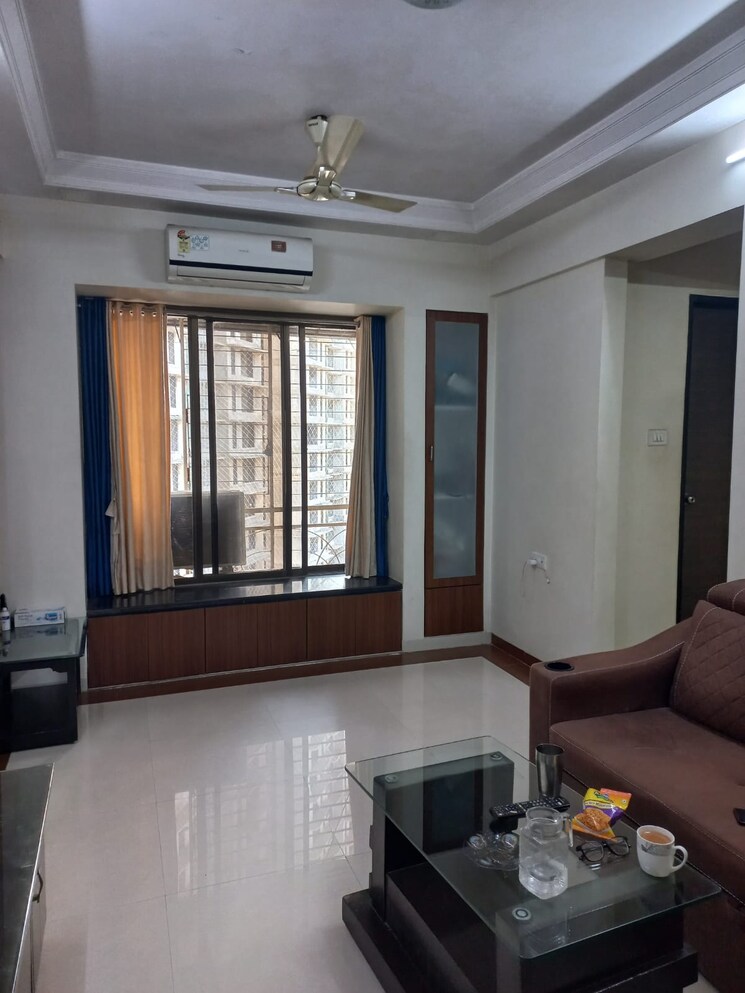 Living Room, symphony-towers-kandivali-west 1 Bedroom 440 Sq.Ft. Apartment In Kandivali West Mumbai 8254993