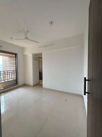 Room in 3 BHK Apartment at Maatr Skye, Kalyan West – for Sale
