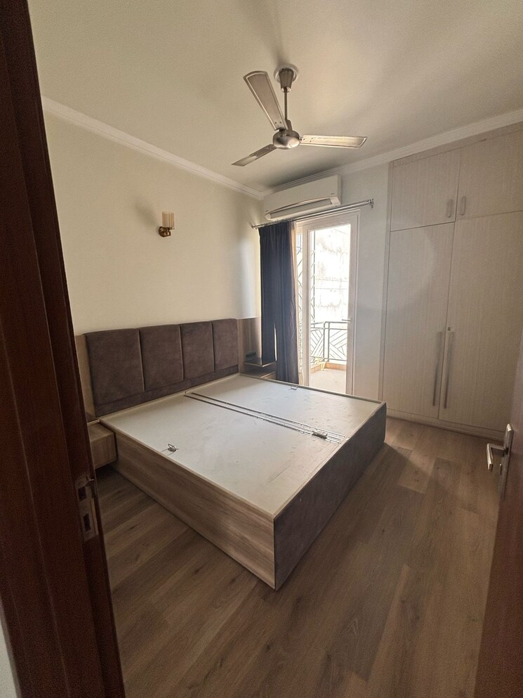 Kitchen, central-park-3-flower-valley 2 Bedroom 1235 Sq.Ft. Apartment In Sohna Sector 33 Gurgaon 8254995