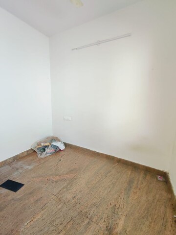 Room in 1 RK Builder Floor at Hsr Layout – for Rent