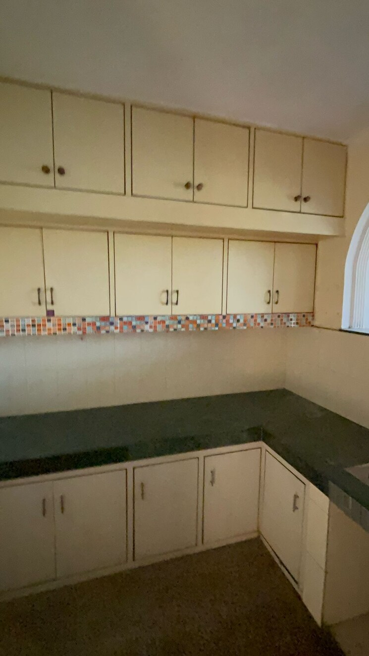 Kitchen, dhawal-giri-apartment 2 Bedroom 950 Sq.Ft. Apartment In Sector 34 Noida 8255023