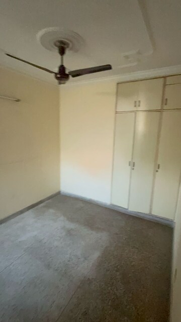 Room in 2 BHK Apartment at Dhawal Giri Apartment, Sector 34 – for Sale