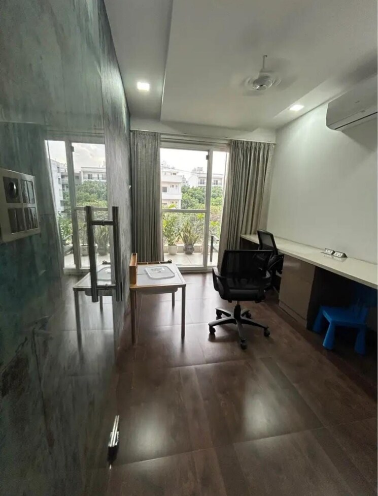 Gym, dlf-the-royalton-tower 4 Bedroom 2940 Sq.Ft. Apartment In Dlf Phase V Gurgaon 8255098