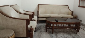 Furnished Amenities in 2 BHK Builder Floor at Sector 23 – for Rent
