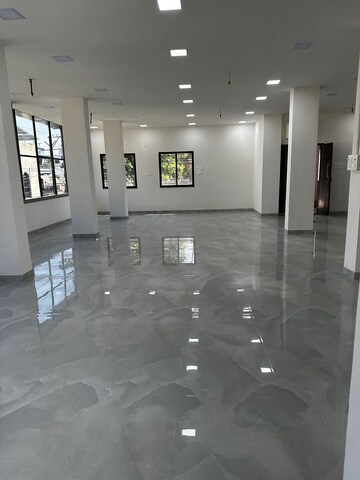 Commercial Office Space 1800 Sq.Ft. For Rent in Kamaal Chok Nagpur  8255115