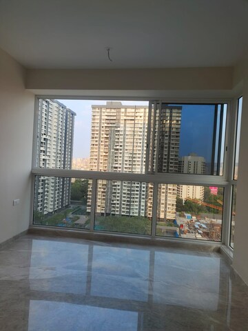 Room in 3 BHK Apartment at Pokhran Road No Two – for Rent