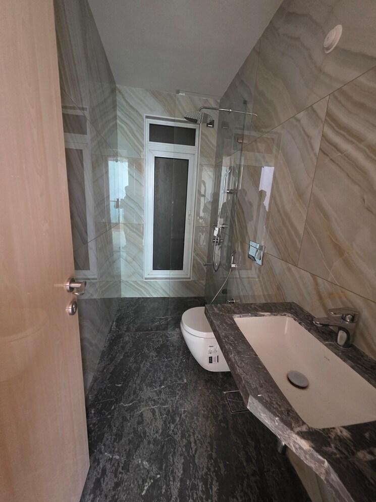 Bathroom, marathon-monte-south 2.5 Bedroom 1192 Sq.Ft. Apartment In Byculla West Mumbai 8255177