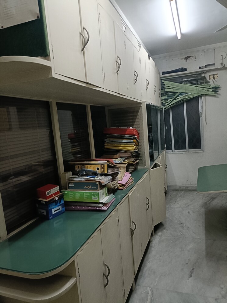 undefined, elgin Commercial Office Space 1113 Sq.Ft. In Elgin Kolkata 8255185