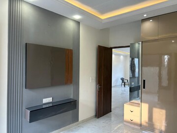 Building Lobby in 4 BHK Villa at Peer Mucchalla – for Sale