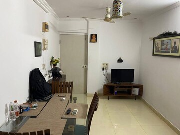 Master Bedroom in 1 BHK Apartment at Sai Baba Complex Goregaon, Goregaon East – for Rent