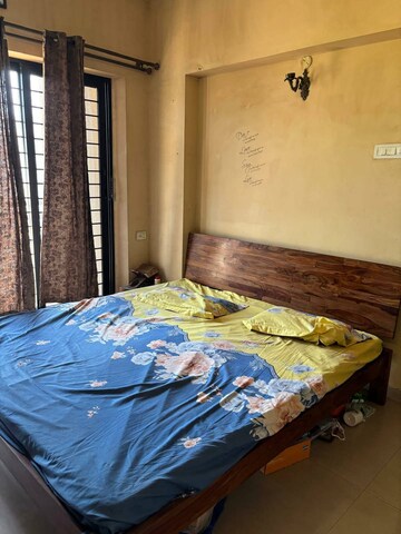 Bedroom in 1 BHK Apartment at K Raheja Heights, Malad East – for Rent