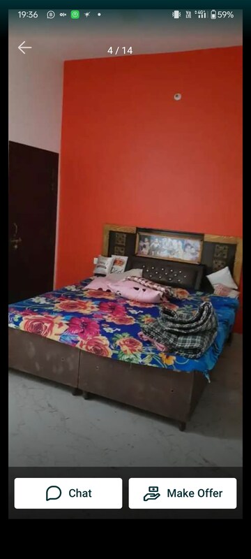 Bedroom in 2 BHK Apartment at Hazratganj – for Rent