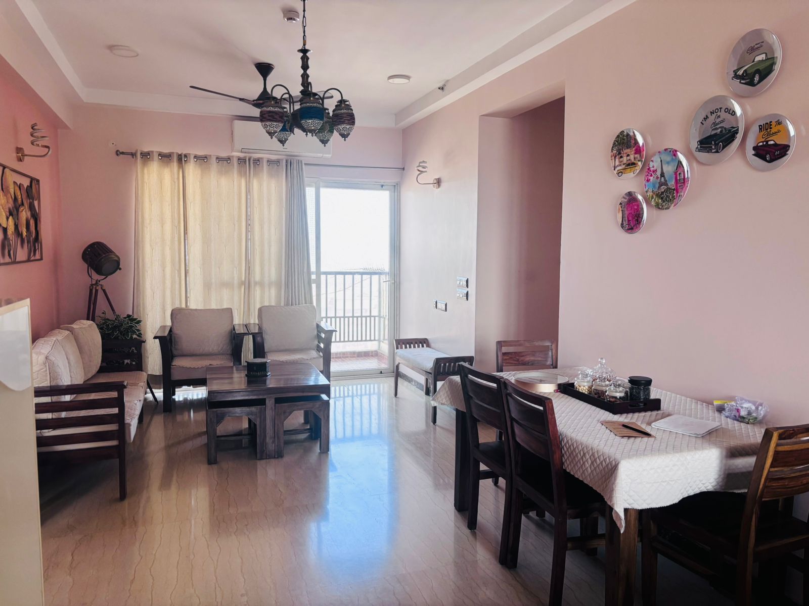 3 BHK Apartment For Sale in Mahagun Moderne