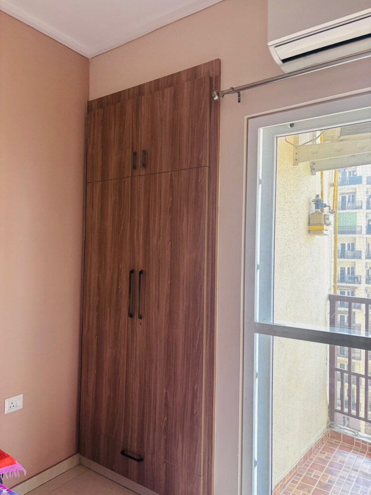 Bedroom, mahagun-moderne 3 Bedroom 1550 Sq.Ft. Apartment In Sector 78 Noida 8255267