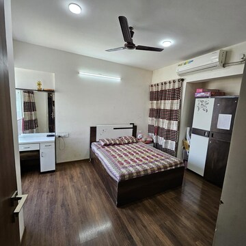 Bedroom in 2 BHK Apartment at Courtyard by Narang Realty and The Wadhwa Group, Pokhran Road No Two – for Rent