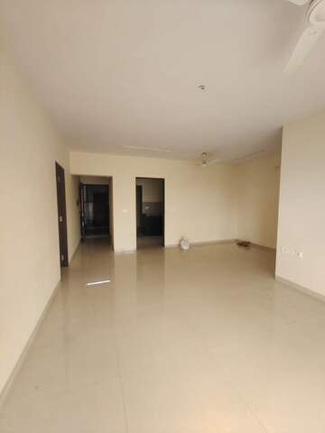 Room in 4 BHK Apartment at Acme Ozone, Manpada – for Rent