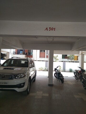 Parking in 2 BHK Builder Floor at Devashish Apartment, Narhe – for Sale