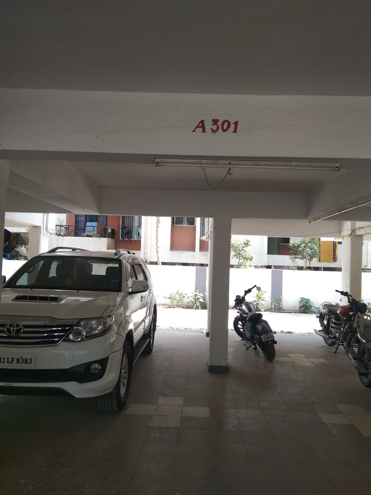  Parking, devashish-apartment 2 Bedroom 817 Sq.Ft. Builder Floor In Narhe Pune 8255295