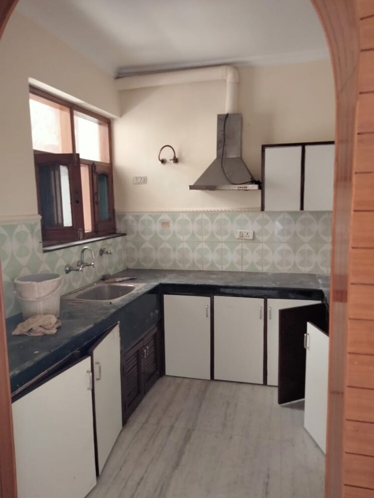 Kitchen, sector 63 mohali 6 Bedroom 2250 Sq.Ft. Independent House In Sector 63, Mohali Mohali 8255333