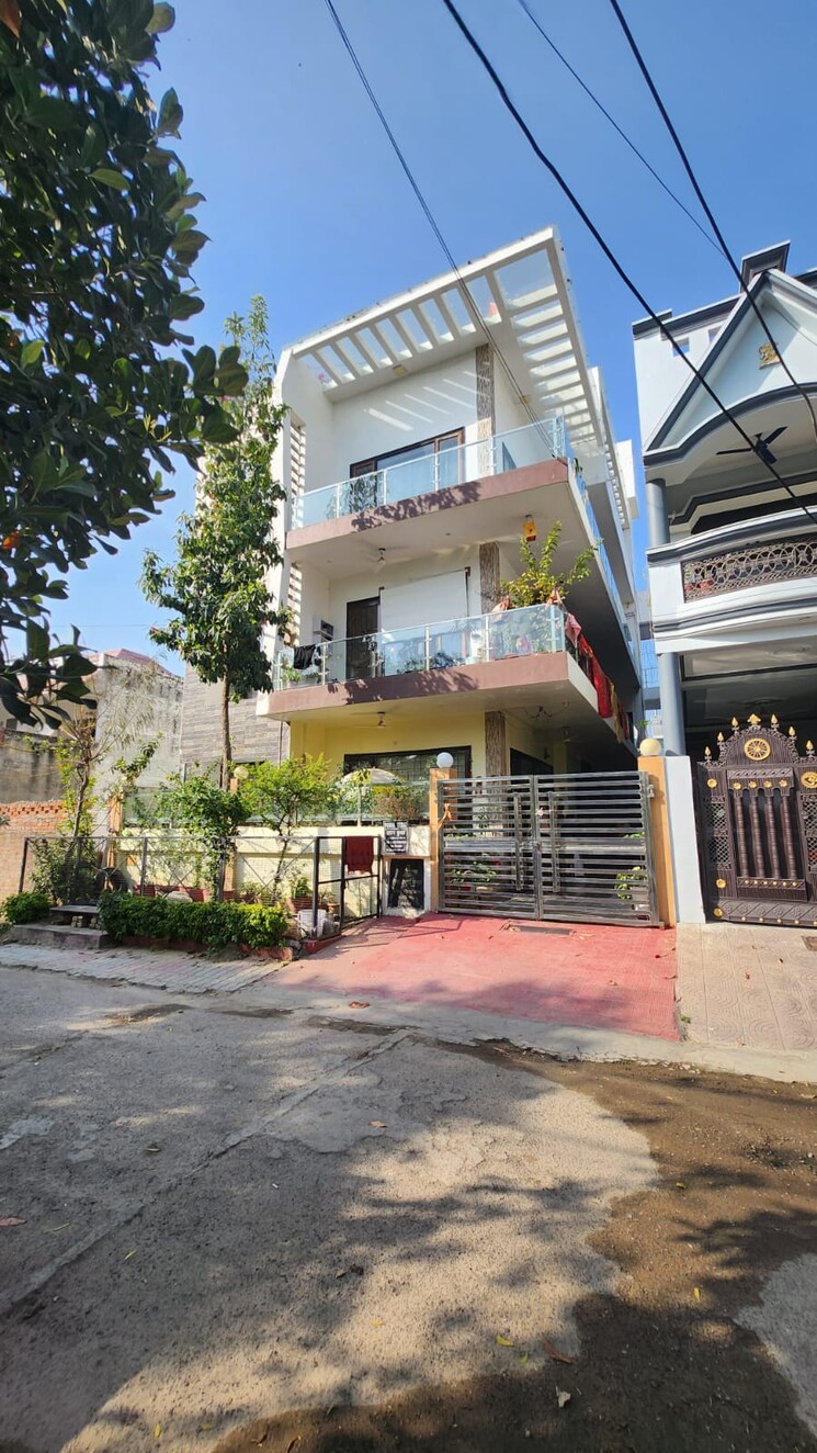 Exterior View, gomti nagar 6 Bedroom 2152 Sq.Ft. Villa In Gomti Nagar Lucknow 8255344