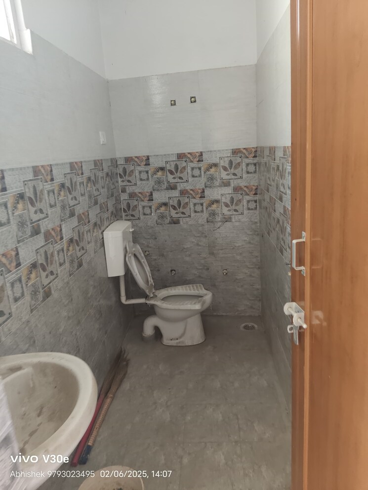 Bathroom, jankipuram extension 2 Bedroom 600 Sq.Ft. Independent House In Jankipuram Extension Lucknow 8255348
